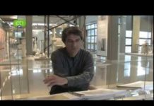 ΠΑΡΑΣΚΗΝΙΟ: Γιώργος Κουμεντάκης