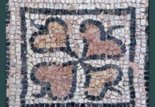 Τέσσερις λέξεις